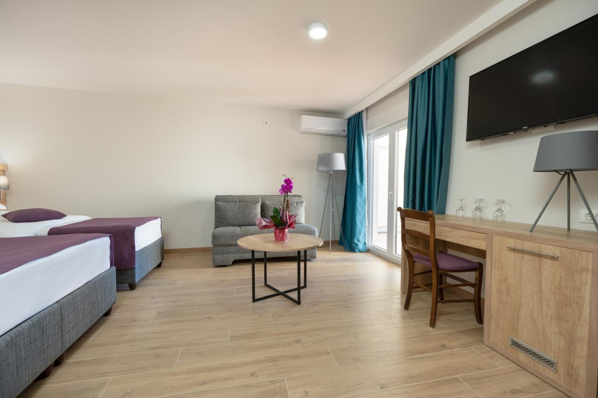 נאום Hotel Porat מראה חיצוני תמונה