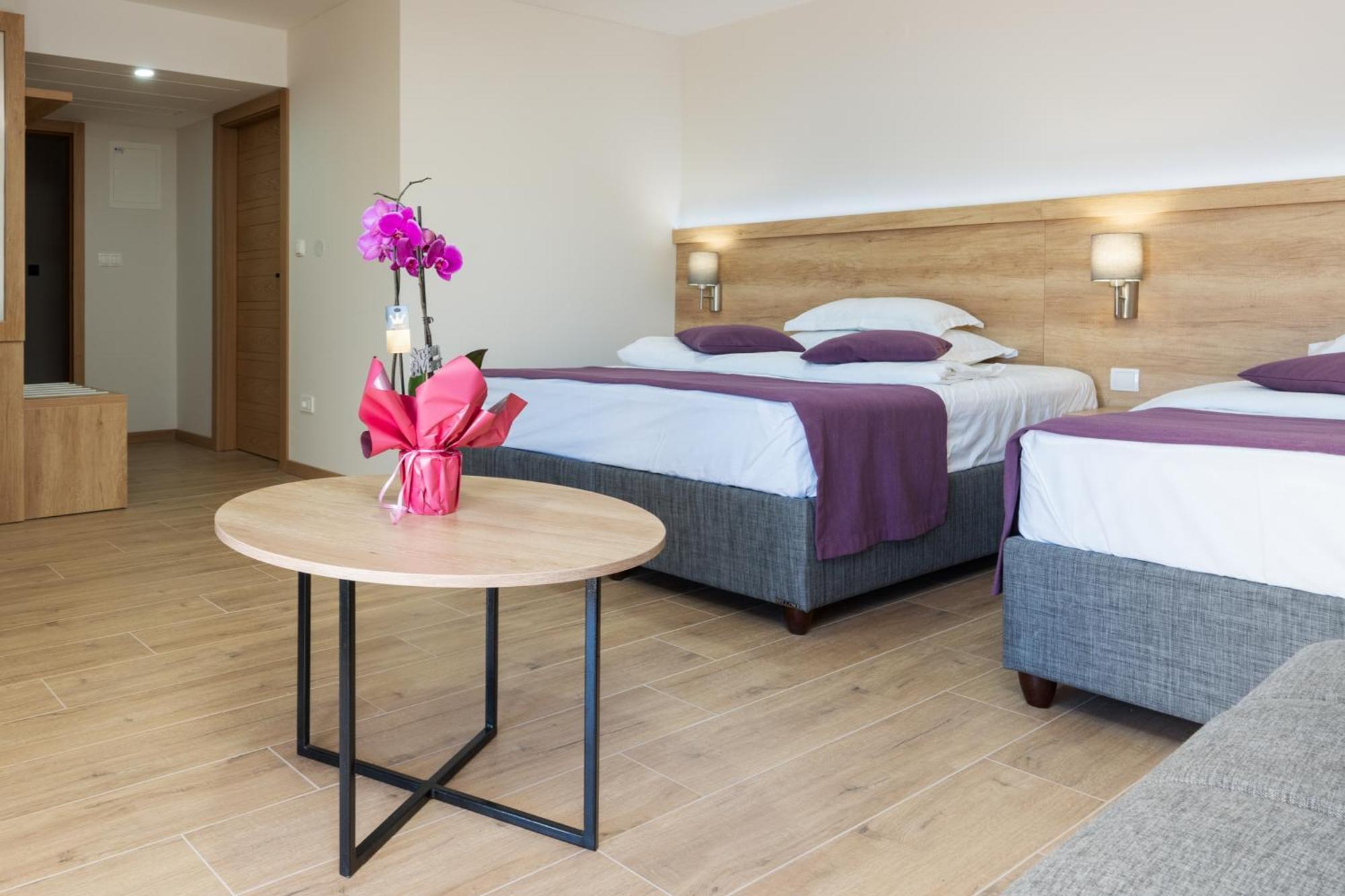 נאום Hotel Porat מראה חיצוני תמונה